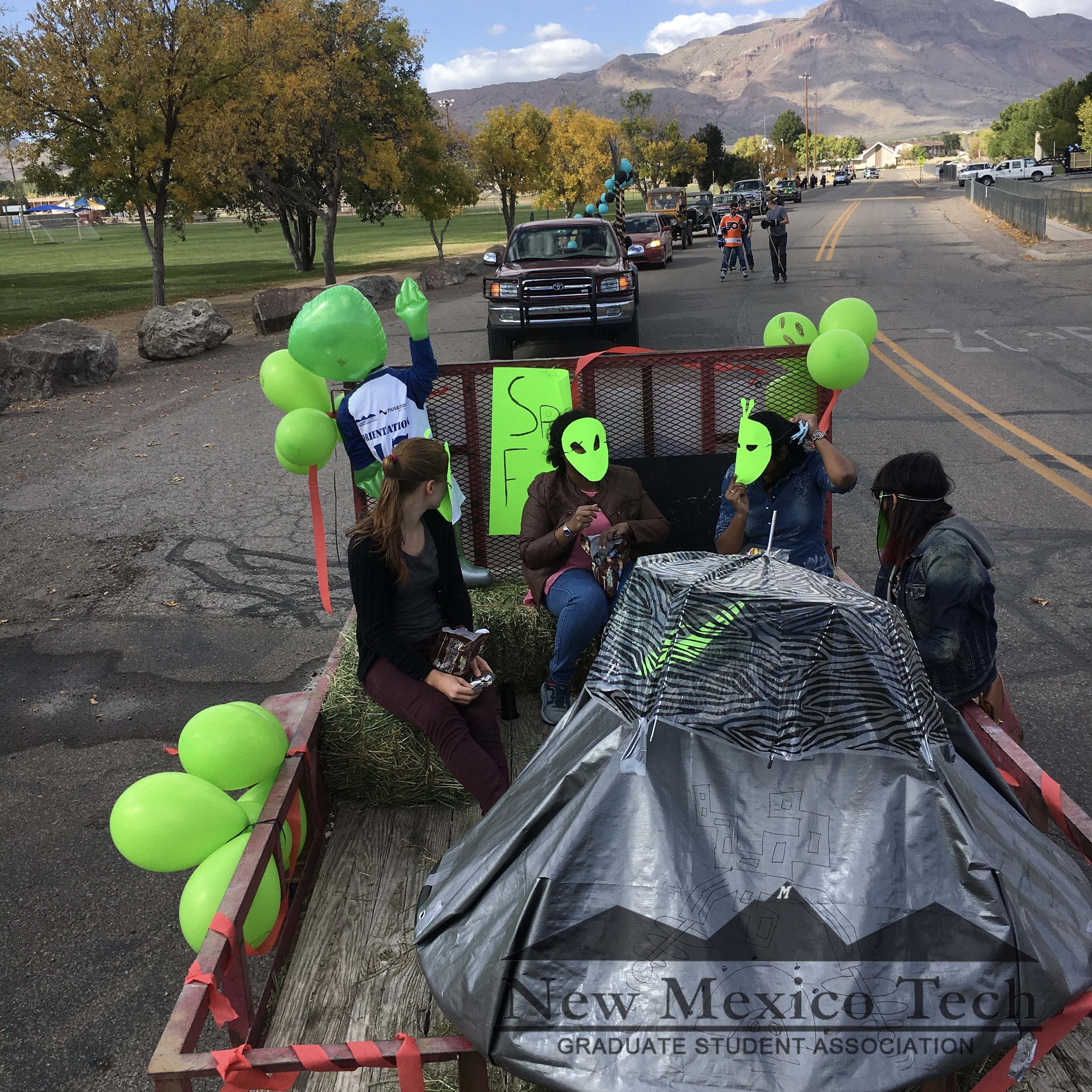 2017 GSA Float at 49ers Parade