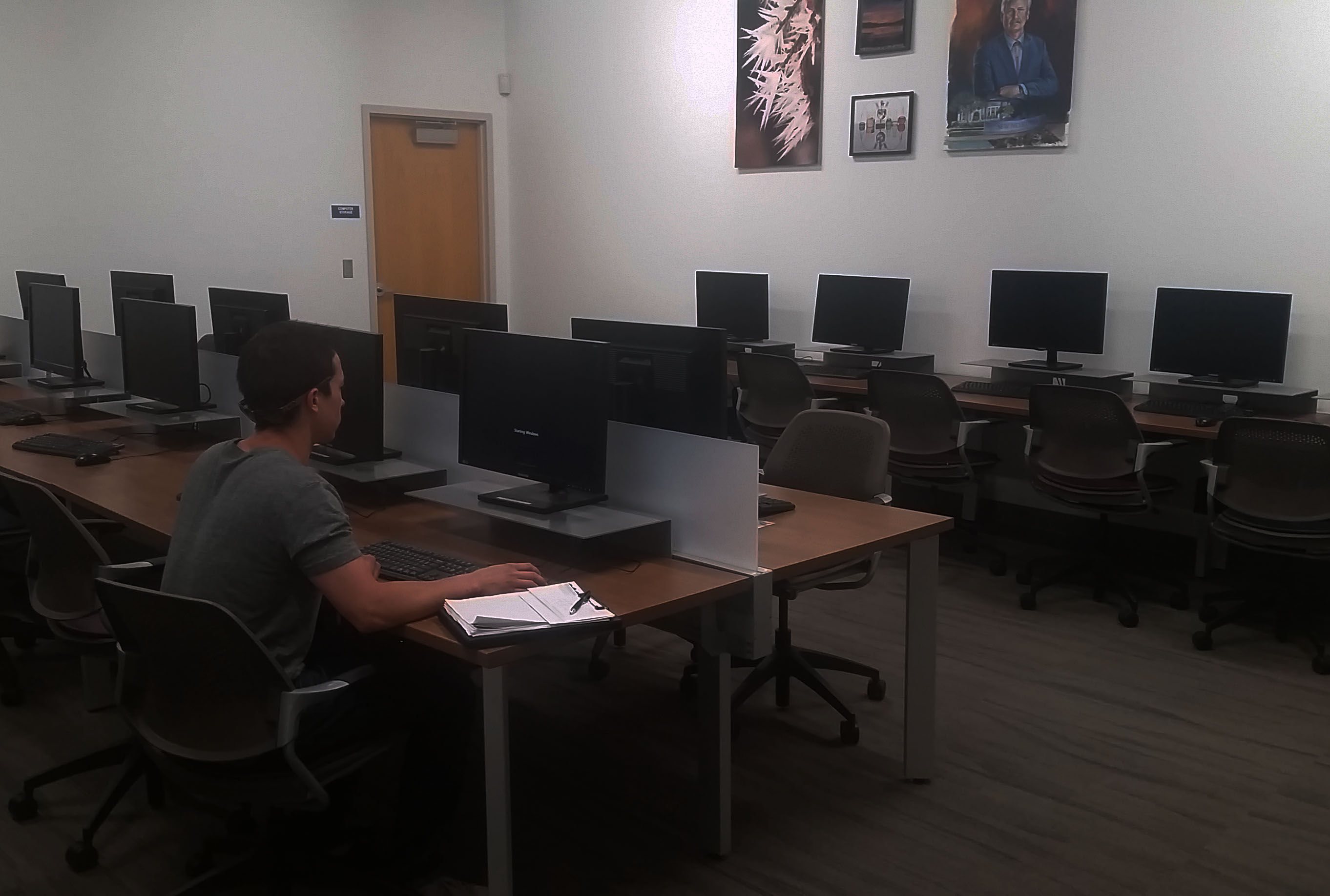 ITC's computer lab in Fidel 130